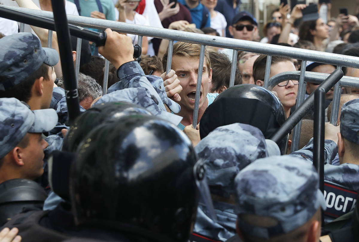 Политолог: Сейчас Россия – это Украина образца 2013-го года